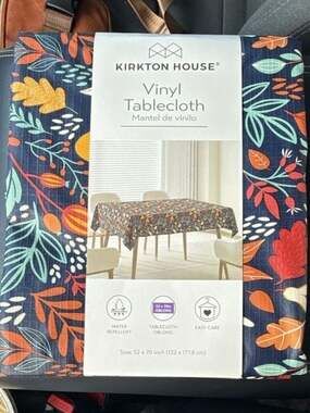Kirkton House Vinyl Tablecloth Autumn Leaves Design 52 x 70 Inch Oblong
